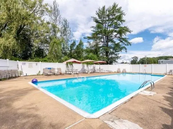 554 Endicott N Street #4, Laconia, NH 03246