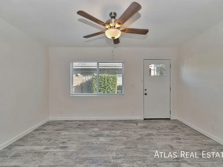 2530 N 17th Way #3 — Photo 4