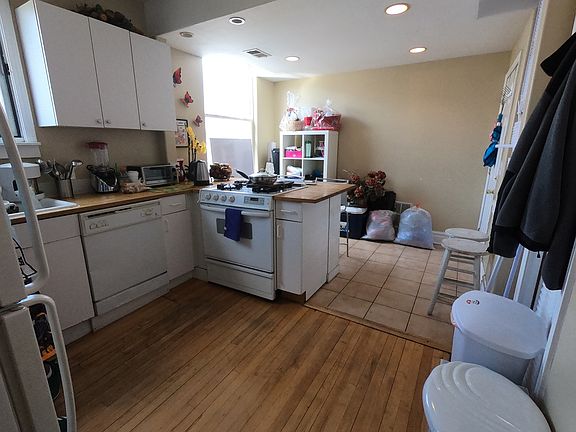 2nd image of 3801 N Saint Louis Ave