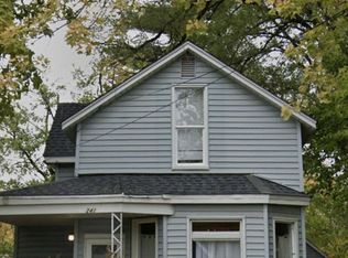 241 Mill St, Lowell, IN 46356