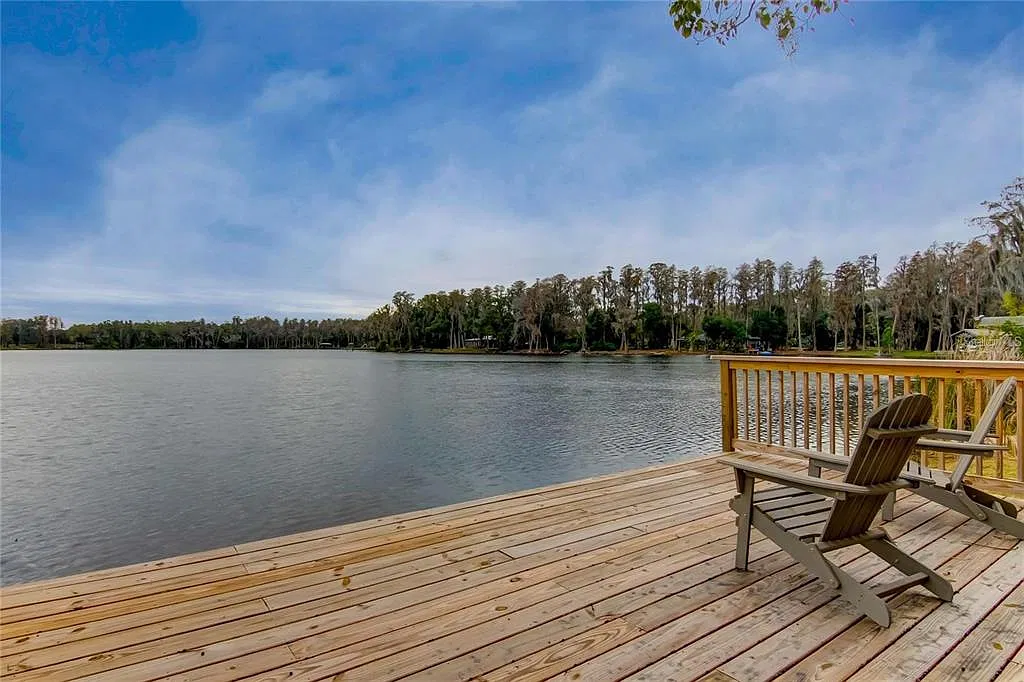 1 bed, 1.0 bath, 725 sqft, $1,650 — Photo 3