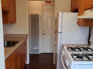 872 Park Dr #4, Mountain View, CA 94040