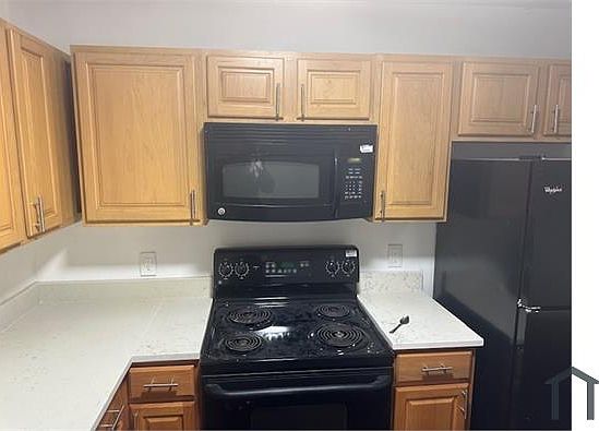 2nd image of 5232 Westchase Ct #3