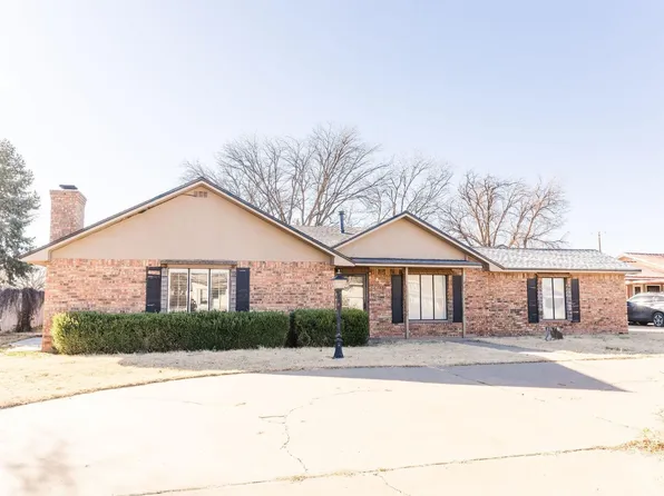 319 W Stevenson Ave, Hale Center, TX 79041