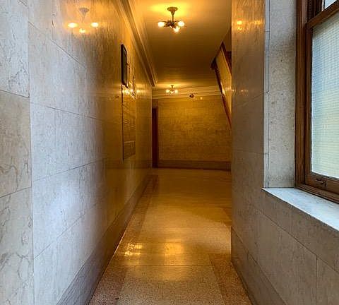 3rd image of 360 E 234th St Bsmt 1