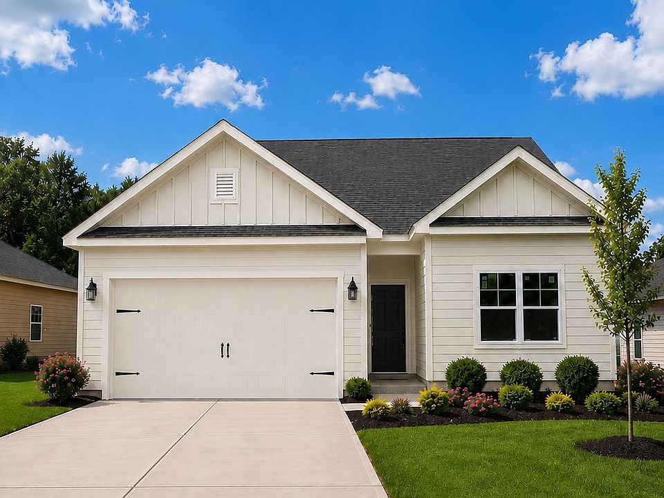 2nd image of 115 Cottage Grove Cir