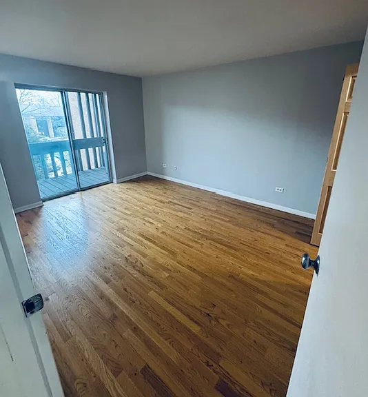 Bedroom with Balcony Acess