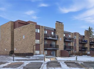 802 B Kingsmere Blvd #202, Saskatoon, SK S7J4B7