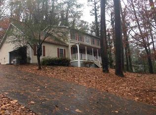 698 Dogwood Dr, Lawrenceville, GA 30046