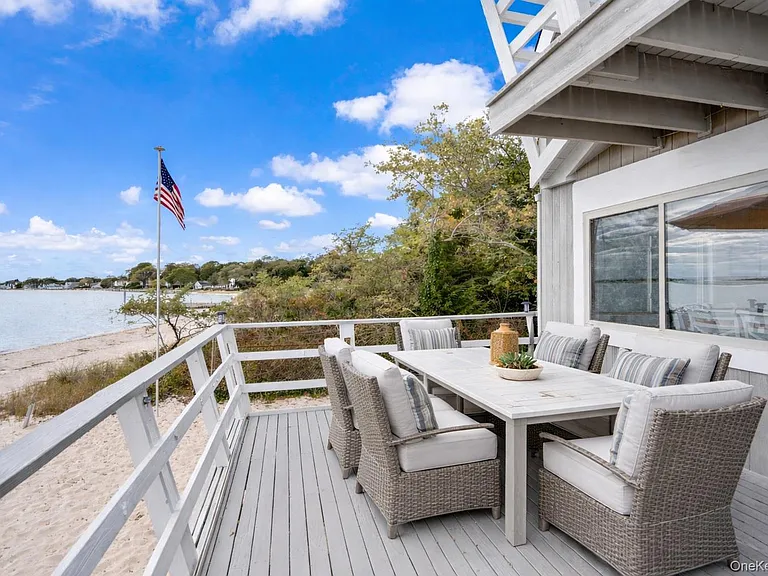 23 Scallop Ln — Photo 2