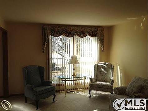 Living Room Window.jpg