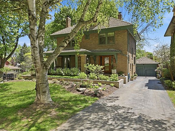 2nd image of 149 Nunda Blvd