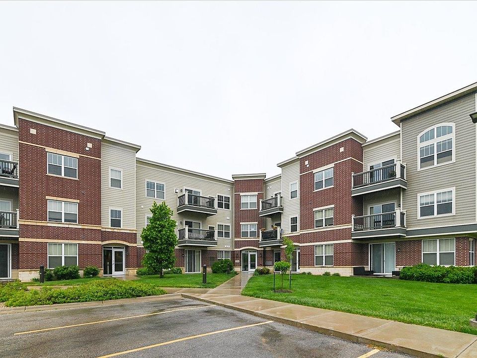 1st image of 5194 Sassafras Dr #209