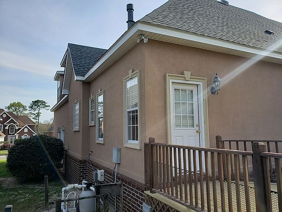 3rd image of 4180 Heron Lakes Dr