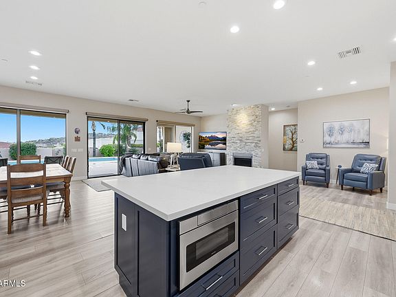 3rd image of 15147 E PALOMINO Boulevard