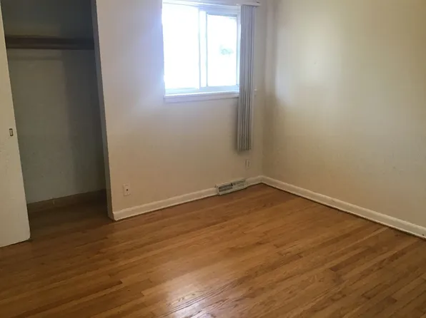 7811 W Hampton Ave, 7811 W Hampton Ave #4, Milwaukee, WI 53218