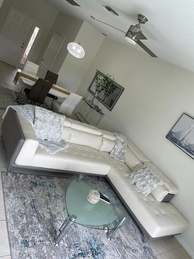 8949 Iron Oak Ave — Photo 1