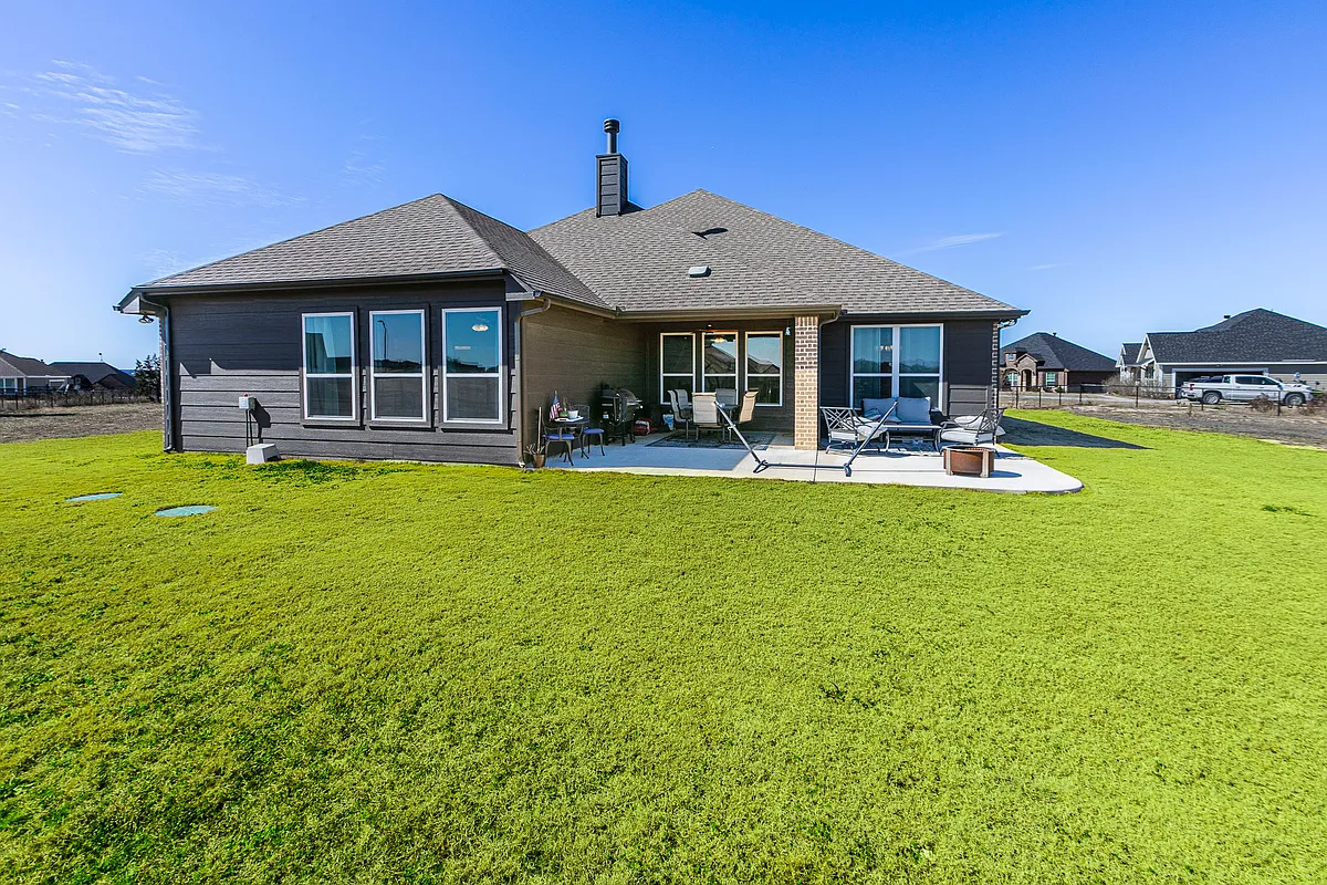 Building Photo - 1084 Flagstone Dr