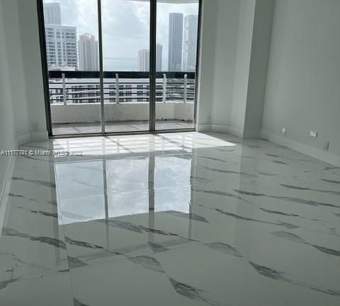 3rd image of 3530 Mystic Pointe Dr APT 2412