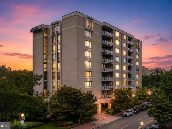 800 25th St NW #1001, Washington, DC 20037