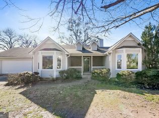 2755 Hunters Ct, Hampton, GA 30228