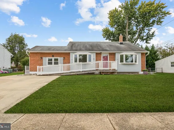 25 Sherwood Dr, Turnersville, NJ 08012