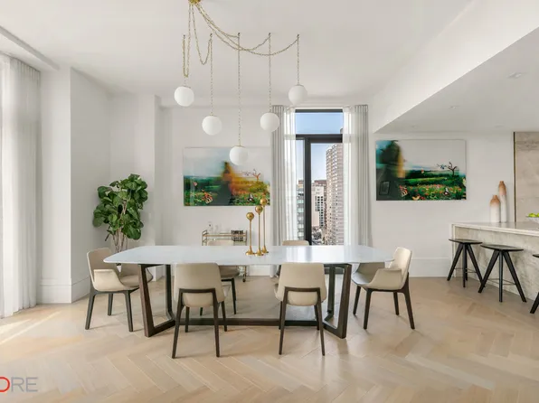 310 East 86th Street image 4 of 21