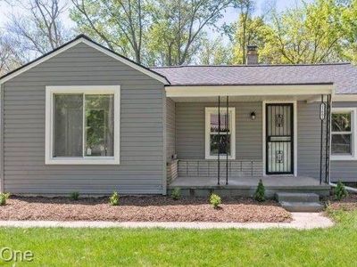 21601 Poinciana St, Southfield, MI, 48033