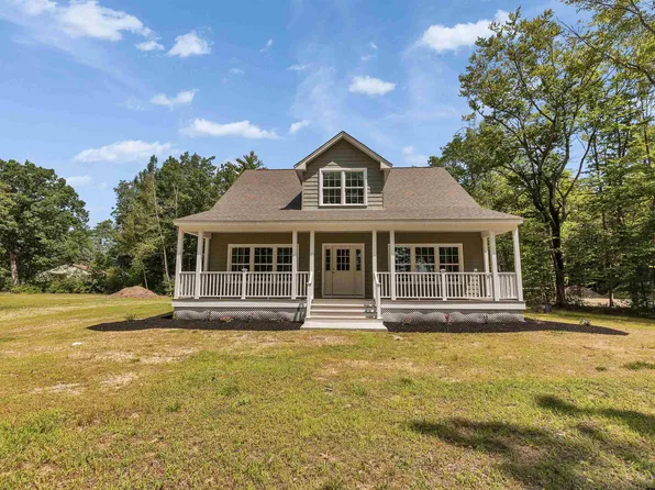 275 Saint James Avenue, Milton, NH 03851