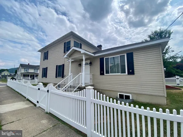 201 Spruce St, Huntingdon, PA 16652