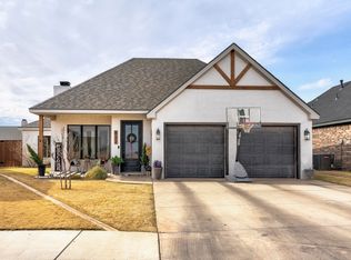 823 N 6th Cir, Wolfforth, TX 79382