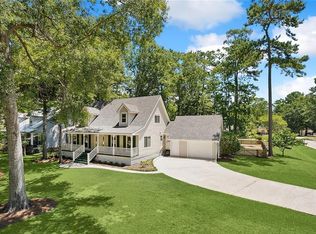 128 Richland Dr W, Mandeville, LA 70448