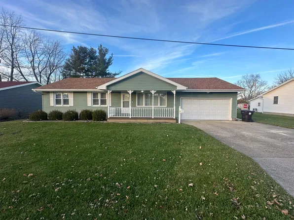 503 E Richardson St, Farmer City, IL 61842
