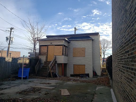 2nd image of 1129 N Monticello Ave
