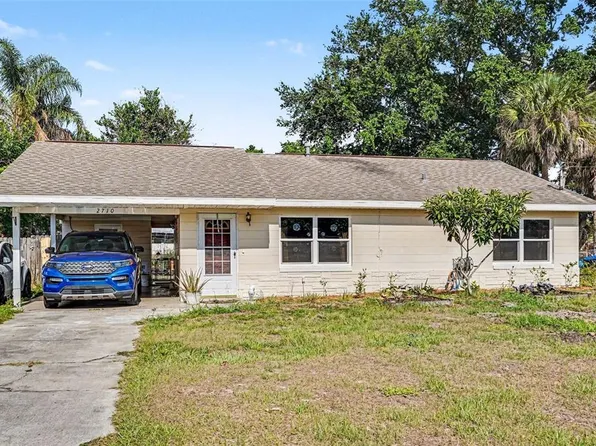 2710 Woodlawn Dr, Winter Haven, FL 33881