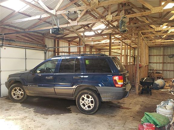 5th image of 674 W County Road 500 S
