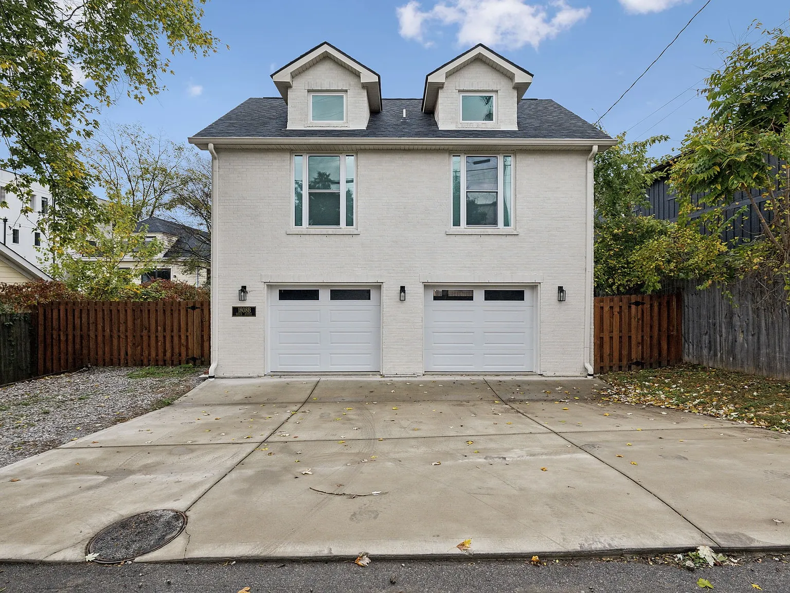 2 bed, 700 sqft, $2,800 — Photo 4