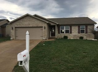 4001 Eagle Watch Dr, Evansville, IN 47725