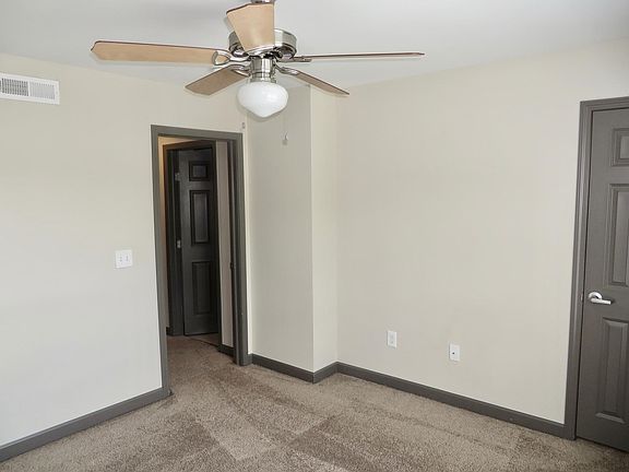 3rd image of 4560 N High St #A
