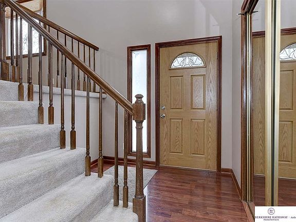 4th image of 2307 Coventry Dr