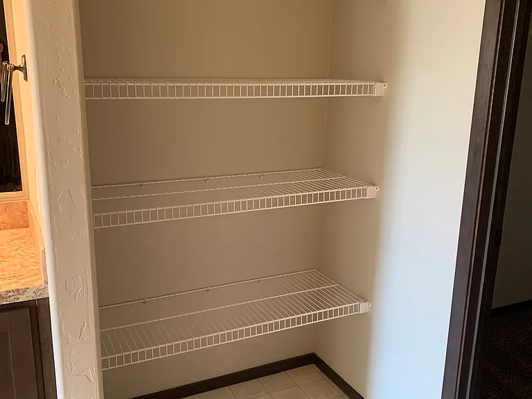 6010 Latah Ln — Photo 12