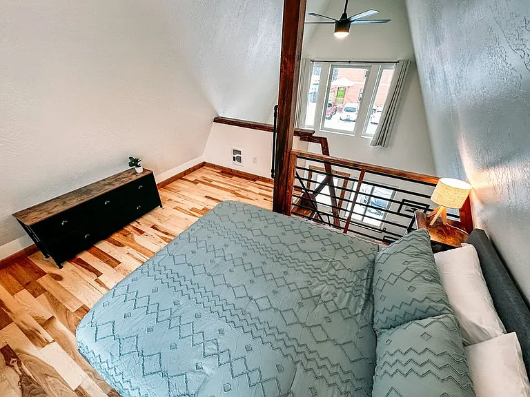 518 Iowa Ave #2 — Photo 3
