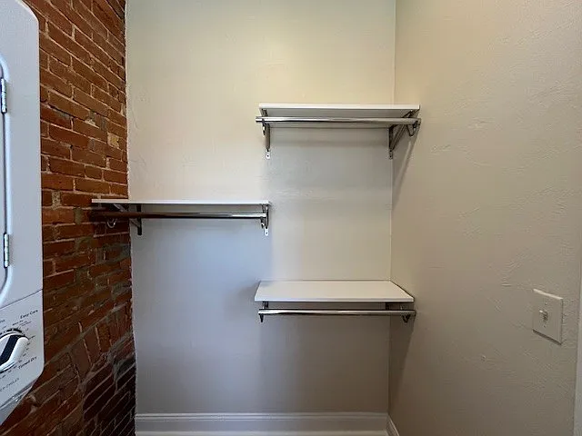 4024 Liberty Ave #6 — Photo 9