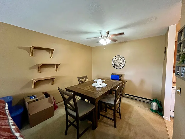 N114W15846 Sylvan Cir — Photo 32