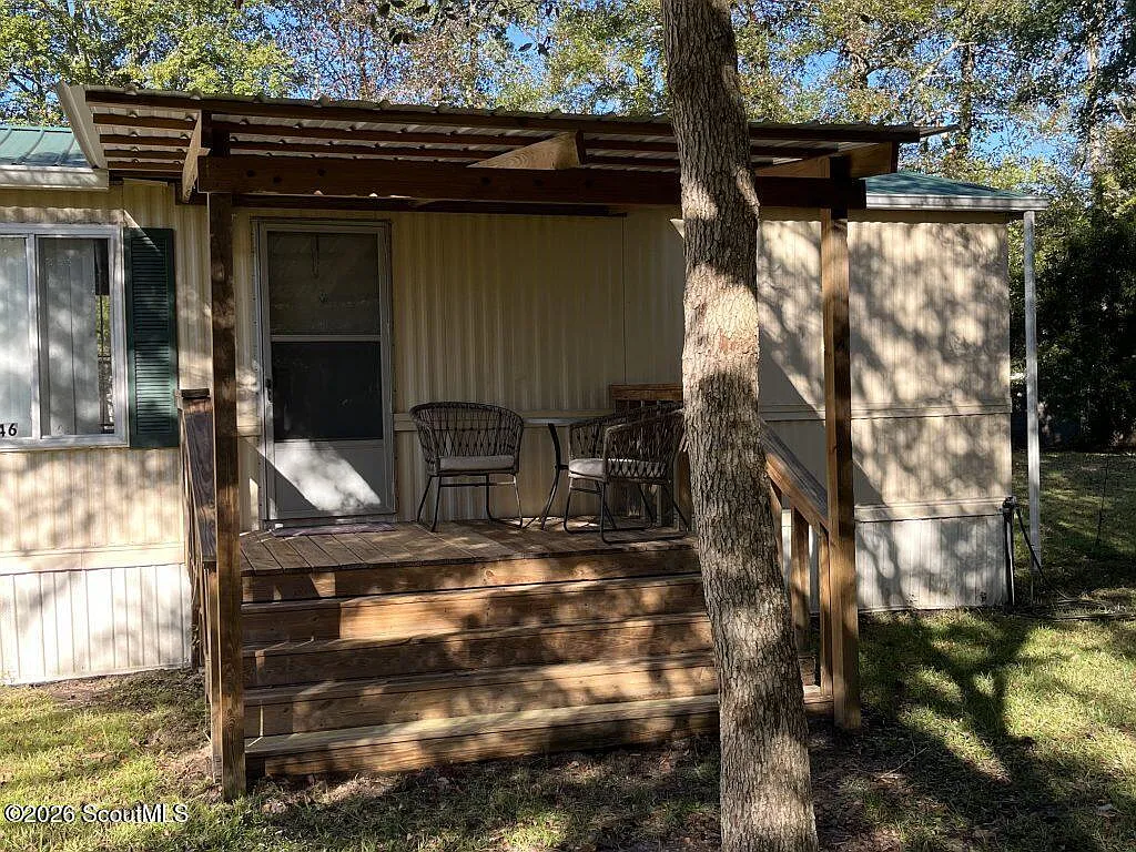 2 bed, 2.0 bath, 1216 sqft, $1,100 — Photo 2