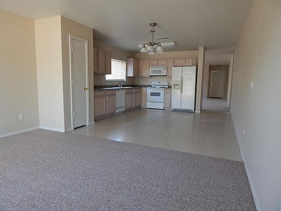 4th image of 11579 N 153rd Dr