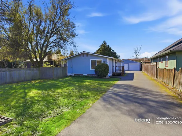 9243 Palatine Ave N, Seattle, WA 98103