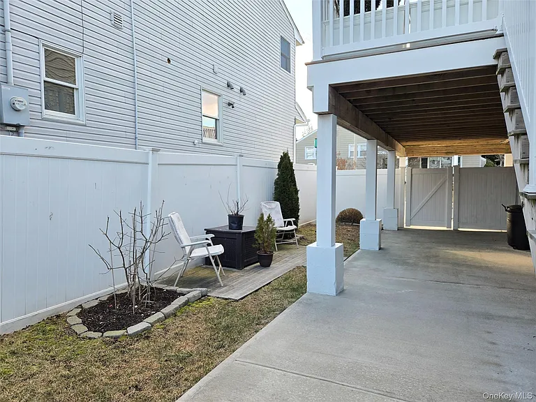 70 Harmon St — Photo 22