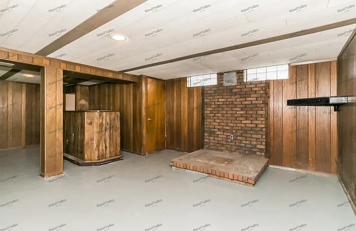 4321 Delhi Rd — Photo 11