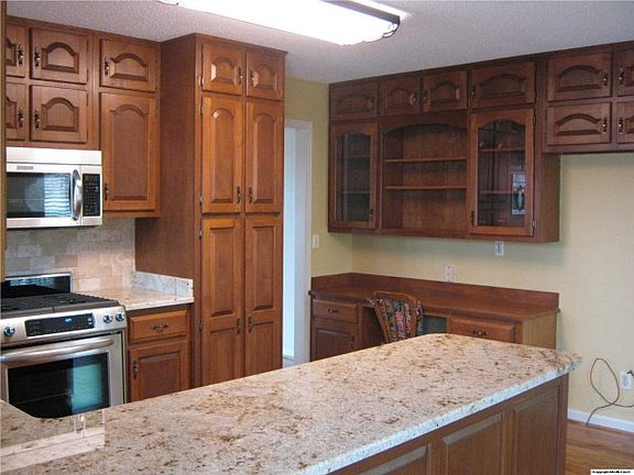 2nd image of 5737 Jones Valley Dr SE